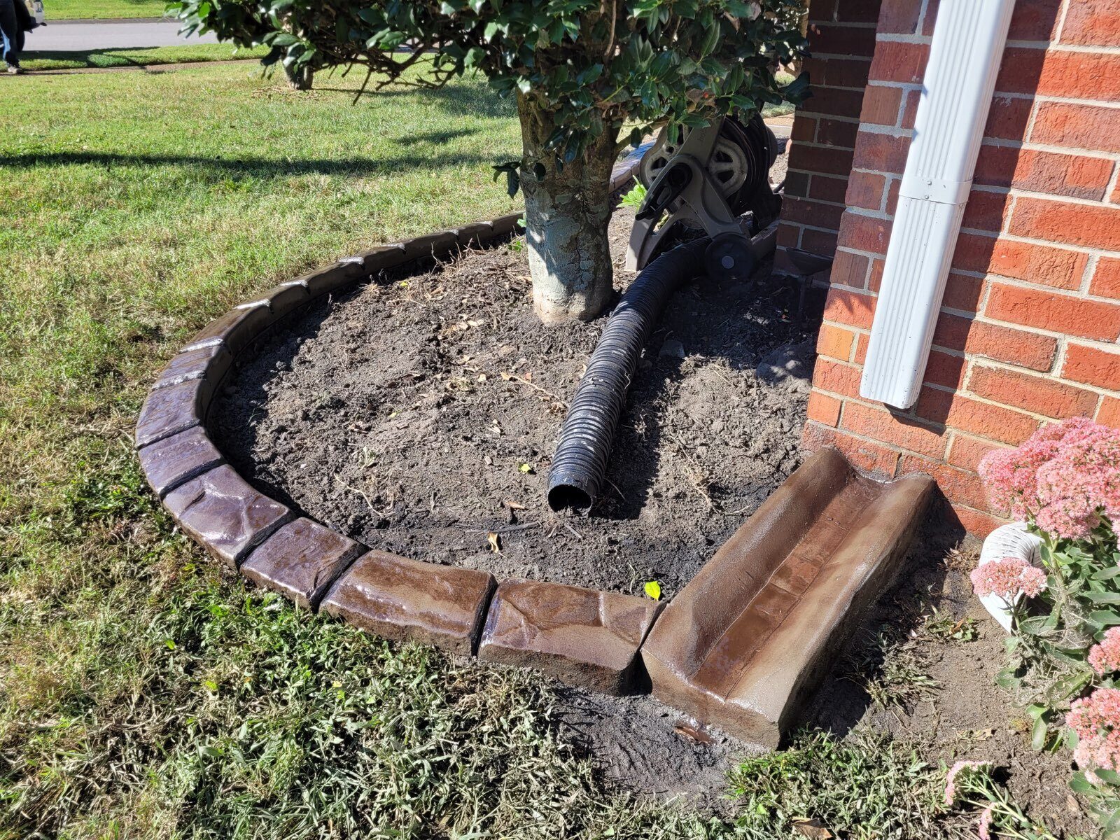 Downspout splash guard, Riverstone Splash Guard pattern